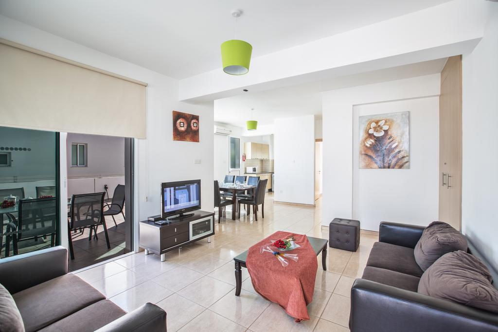 Avra Villas Paralimni Værelse billede