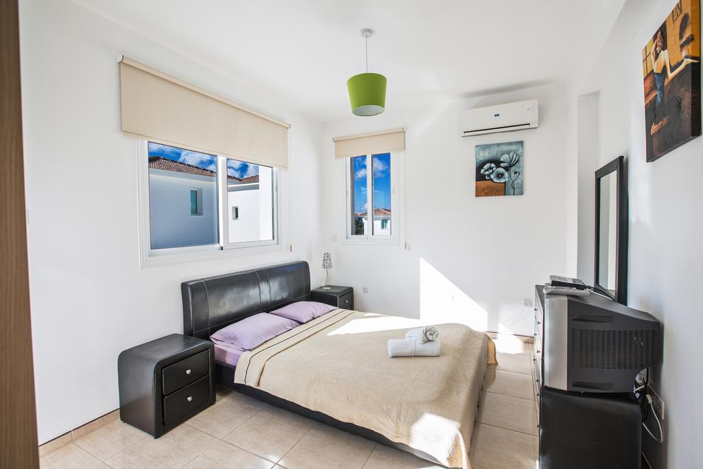 Avra Villas Paralimni Værelse billede